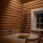Authentic Log Near By Hunderfossen And Hafjell 別荘 オイヤー