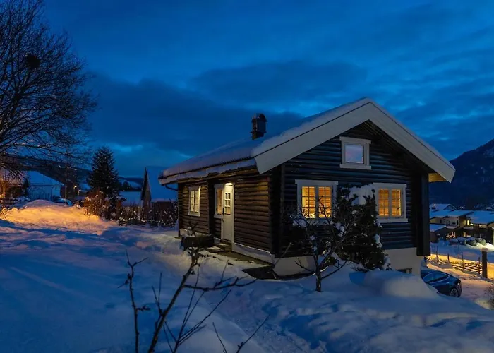 Authentic Log Within Walking Distance Of Hafjell * Øyer